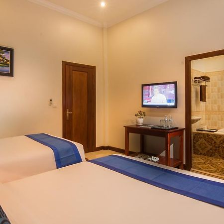 Angkor'S Sunshine Bed & Breakfast Siem Reap Bagian luar foto